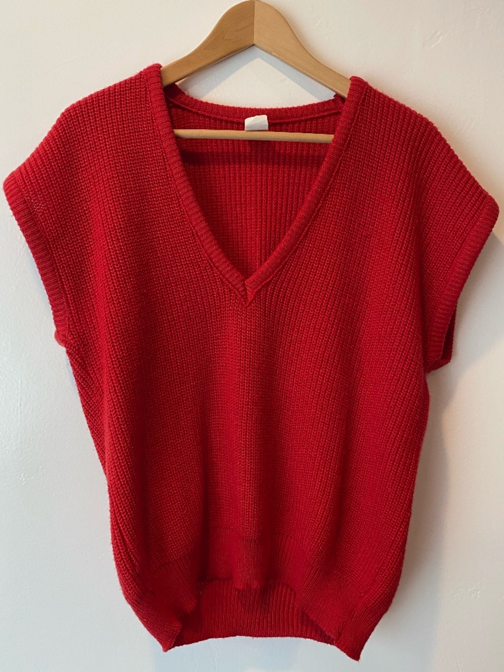 Vintage Red Rib Knit Sweater Vest V-Neck Size Large Women's 80s 90s Fall Classic